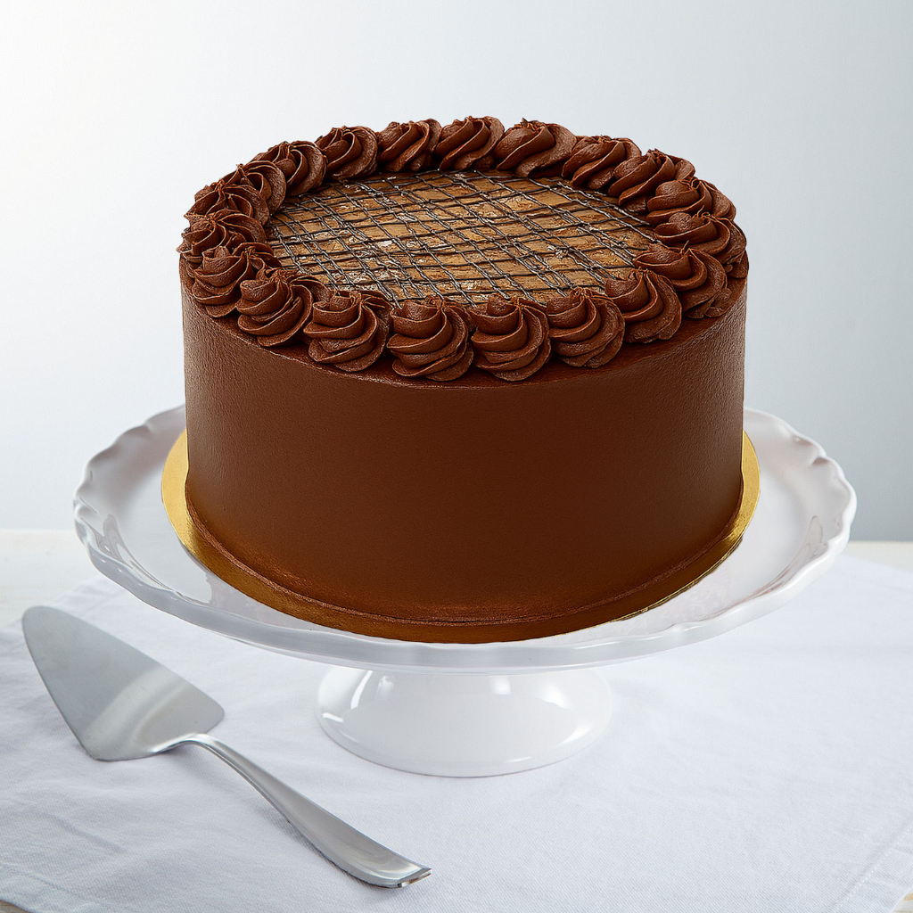 Turtle Cake – 9-Inch Candy Cake – Dessert Gallery Bakery & Cafe
