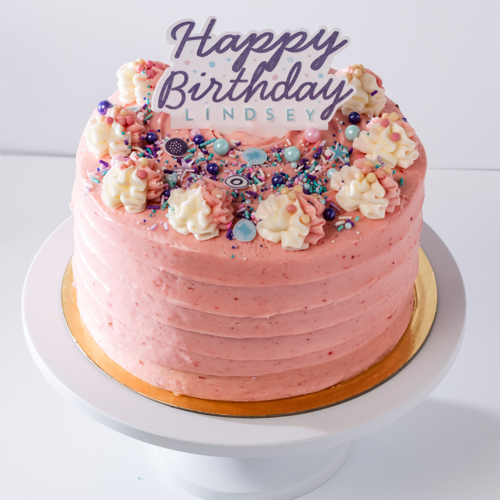 Strawberry Dream Cake, 9-inch