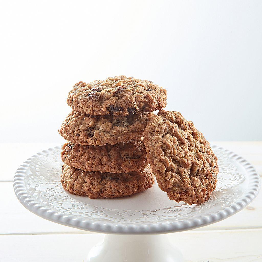 Oatmeal Raisin Walnut Cookies